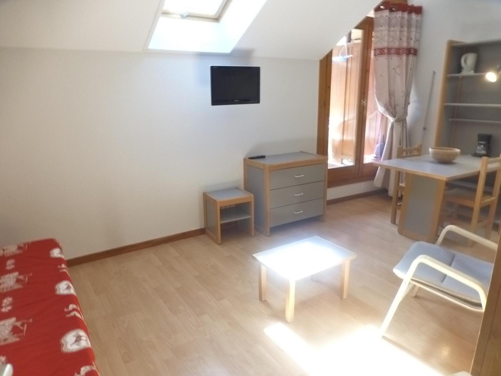 Studio Cosy Avec Balcon, Wi-Fi, Proche Thermes Et Telecabine A Brides-Les-Bains - Fr-1-512-51 ภายนอก รูปภาพ